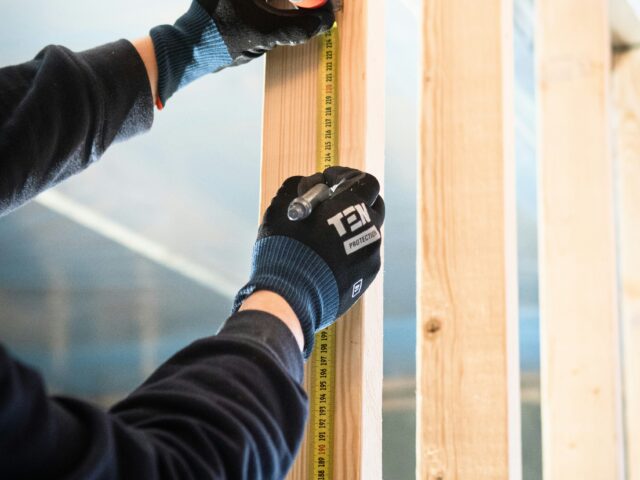 pro handyman edmonton and area https://fixlyco.ca/wp-content/uploads/2025/11/gabriel-alenius-cPDTVCsbxcg-unsplash-640x480.jpg